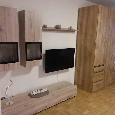 Tomte Apartment *